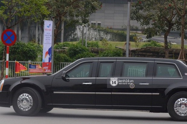 Tổng thống Trump trở về khách sạn sau buổi hội kiến với Tổng bí thư, Chủ tịch nước Nguyễn Phú Trọng và Thủ tướng Nguyễn Xuân Phúc - Ảnh 15.