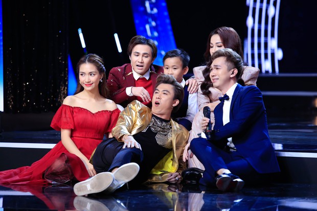 Bị gắn mác ca sĩ hội chợ, Hồ Việt Trung vẫn chiêu dụ được thí sinh nhí nổi bật - Ảnh 2.