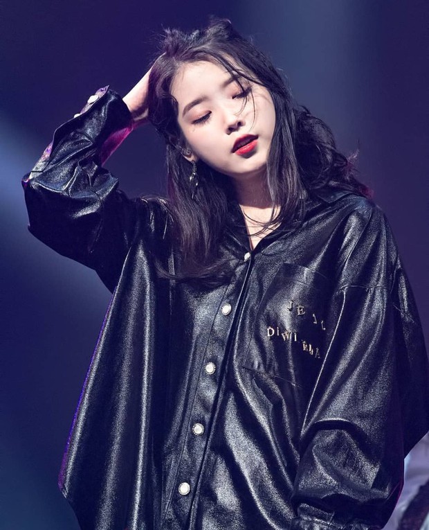 iu-1549353515740538681369.jpg