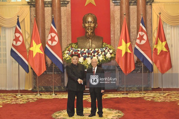 Chủ tịch Kim Jong-un kết thúc ngày đầu tiên thăm hữu nghị chính thức Việt Nam sau các cuộc diện kiến lãnh đạo nhà nước - Ảnh 8.
