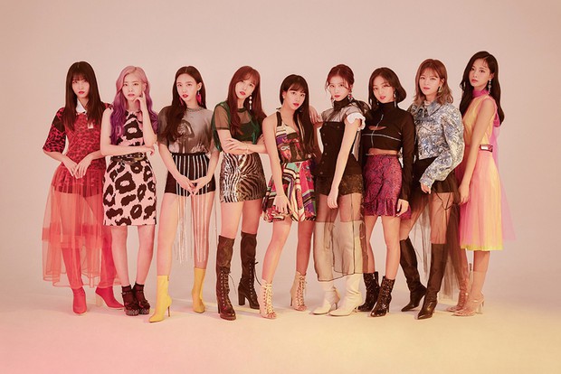 TWICE năm 2019 sẽ comeback 3 lần, đối đầu trực tiếp với BTS và BLACKPINK ở trời Tây? - Ảnh 1.