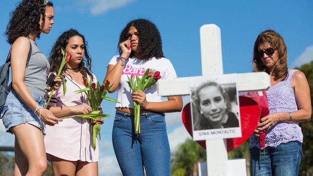 Một năm sau vụ xả súng đẫm máu ở trường học, nữ sinh sống sót đã tự tử vì ám ảnh tâm lí - Ảnh 3.