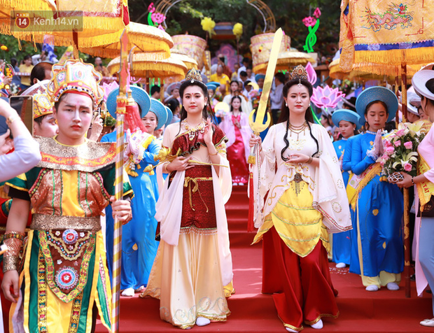 Hàng vạn người đổ về Đà Nẵng dự Lễ hội Quán Thế âm độc nhất vô nhị tại Việt Nam - Ảnh 4.