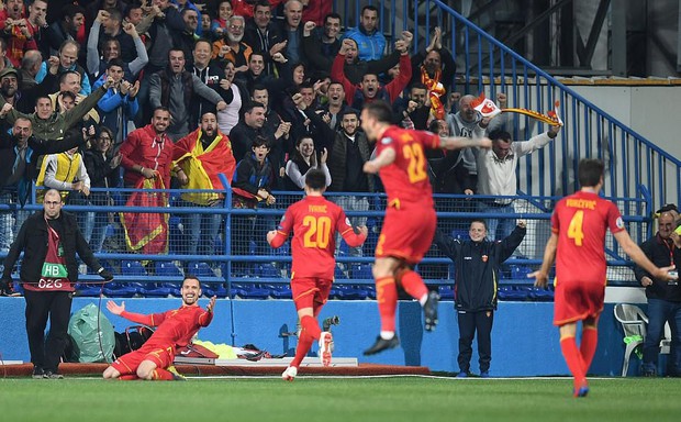 Vòng loại Euro 2020: Tuyển Anh tái lập thống kê khủng sau 35 năm nhờ trận thắng hủy diệt Montenegro - Ảnh 3.