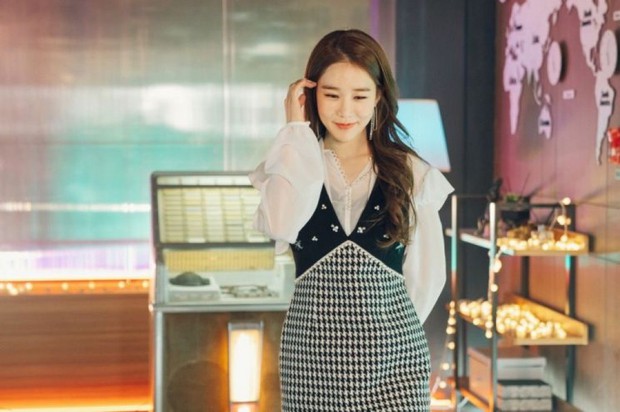 Sống như hai chị em màn ảnh Yoo In Na và Lee Na Young: Có thể đánh mất tất cả chứ đừng đánh mất bản thân mình - Ảnh 2.
