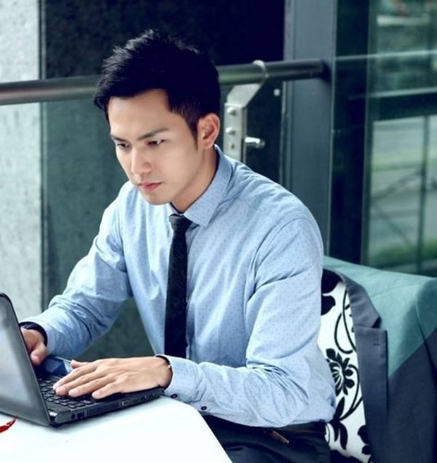 Những soái ca nở muộn có tuổi trẻ đẹp như nam thần nhưng mãi sau này mới chịu... nổi tiếng - Ảnh 6.
