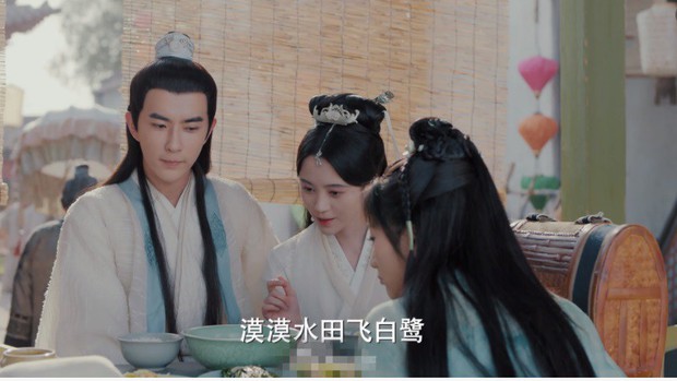 Phát hiện biên kịch Tân Bạch Nương Tử Truyền Kỳ là fan cuồng Hoàn Châu Cách Cách nhờ chi tiết này - Ảnh 9.
