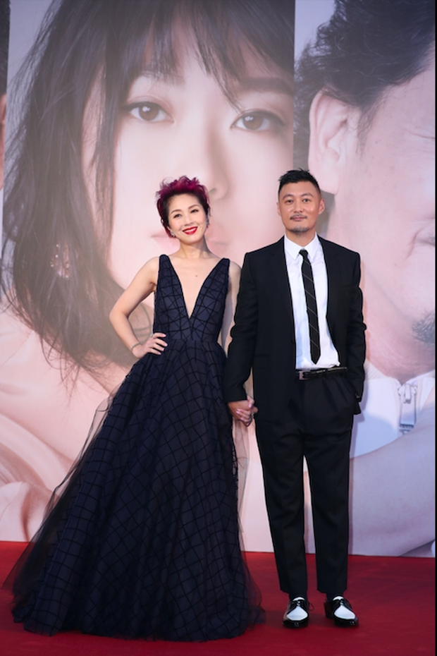 Lễ trao giải Kim Tượng: Song Hye Kyo bị chê hơi dừ, Hồ Định Hân ra sức chặt chém dàn mỹ nhân khoe body hết cỡ - Ảnh 14.