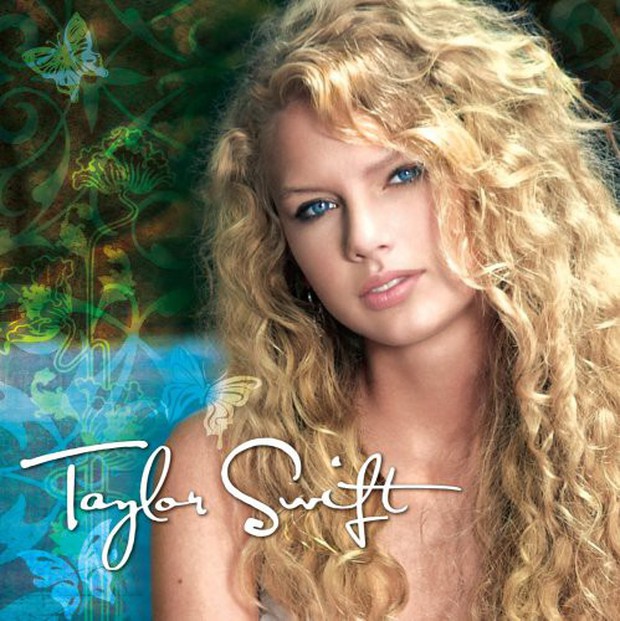 Over the past 13 years, how has Taylor Swift changed in each step of her musical journey?  - Photo 1.