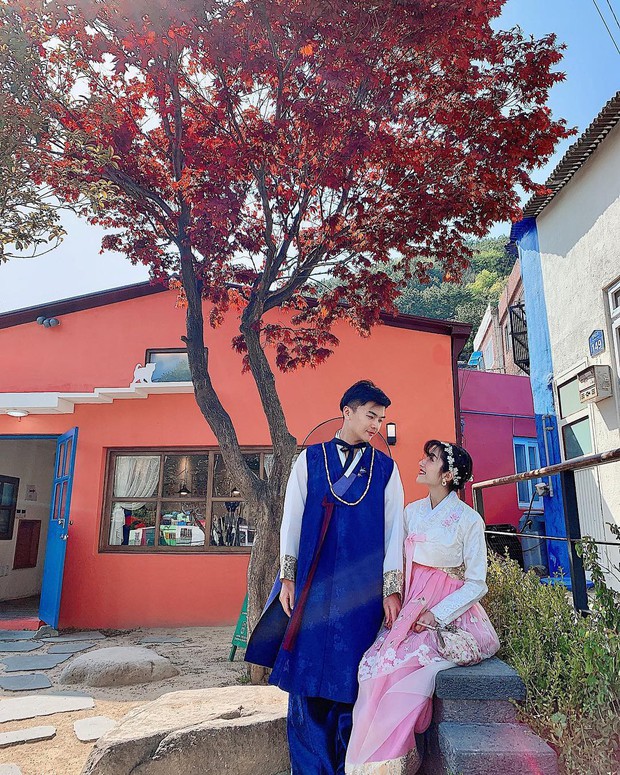 Đi du lịch chớp nhoáng như Hương Giang: Đứng bừa một góc trong làng bích hoạ Hàn Quốc cũng có khối ảnh xinh xẻo - Ảnh 14.