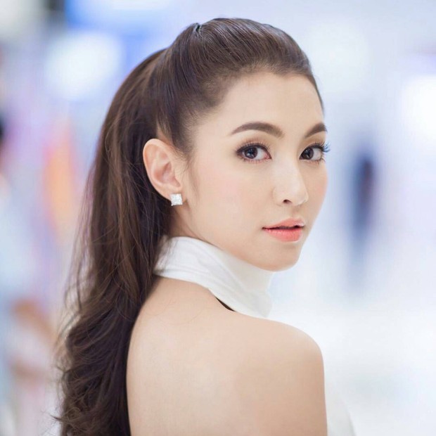 Dàn mỹ nhân, tiểu thư tài phiệt showbiz Thái du lịch Việt Nam: Biến TP.HCM, Đà Nẵng và các địa điểm đẹp như phim - Ảnh 11.