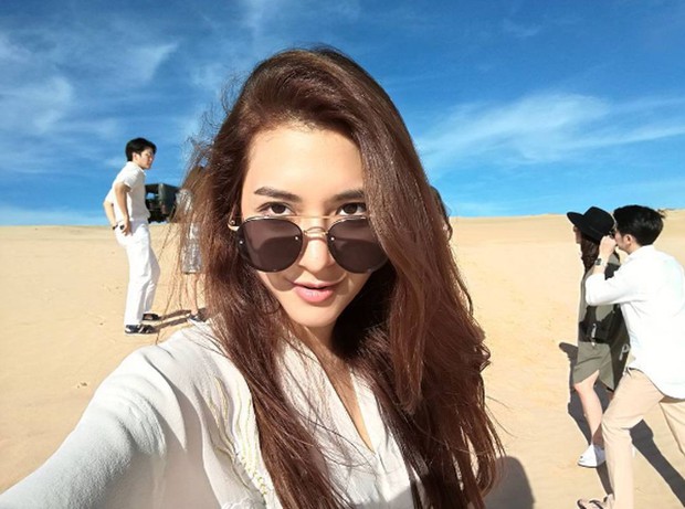 Dàn mỹ nhân, tiểu thư tài phiệt showbiz Thái du lịch Việt Nam: Biến TP.HCM, Đà Nẵng và các địa điểm đẹp như phim - Ảnh 25.