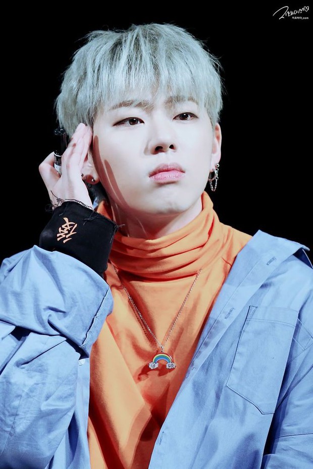 12 cặp idol Kpop trùng ngày tháng năm sinh: Có 2 đôi gây bão vì ngoại hình, riêng cặp số 3 thần thánh đến khó tin - Ảnh 17.