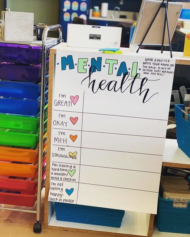 Cô giáo sáng tạo ra chiếc bảng check-in cảm xúc giúp đỡ học sinh thoát khỏi trầm cảm và tự tử - Ảnh 5.