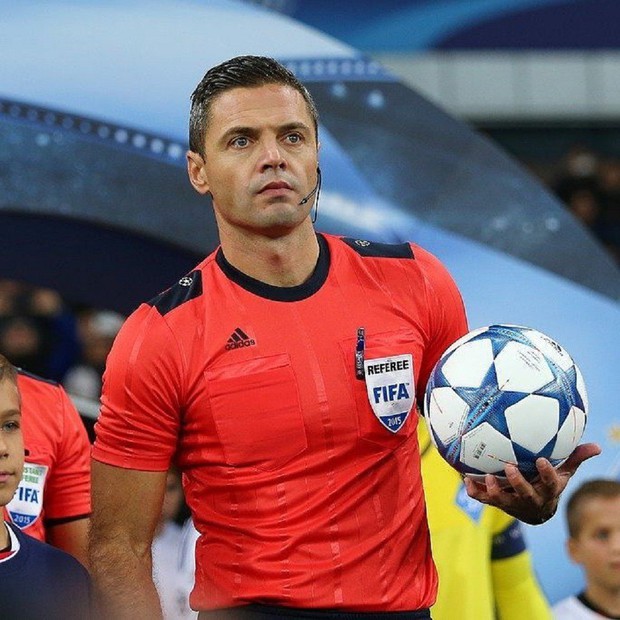 Profile trọng tài bắt chính chung kết Champions League diễn ra đêm nay: Đẹp trai, cơ bắp, làm trọng tài chỉ là nghề tay trái - Ảnh 5.