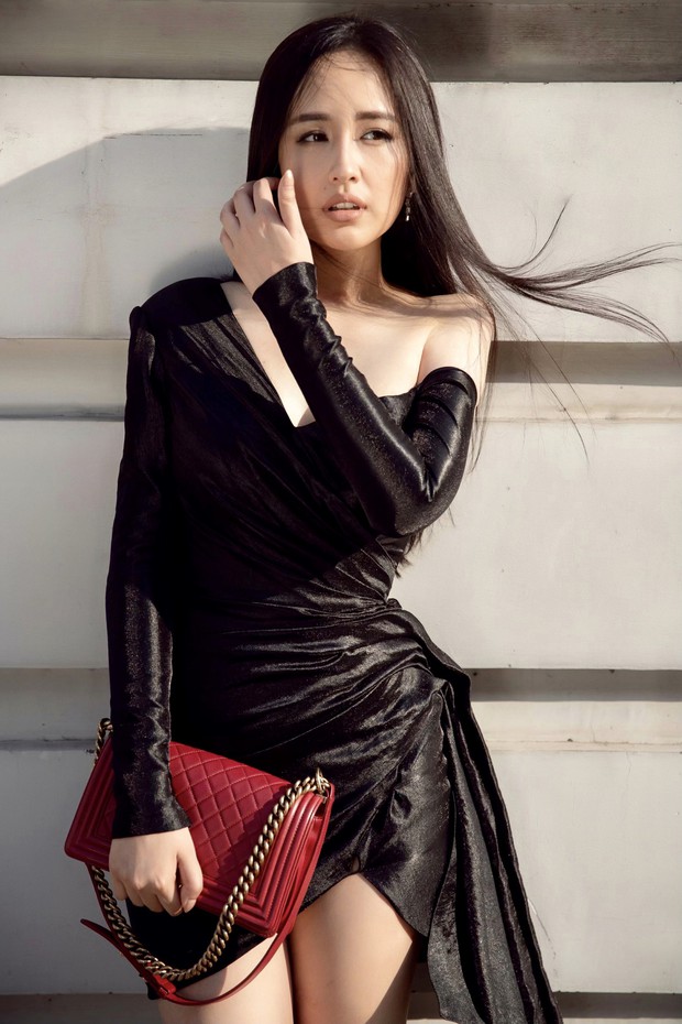 Mai Phương Thúy khoe nhan sắc mặn mà tuổi 31, xác nhận ngồi giám khảo Miss World Việt Nam - Ảnh 9.