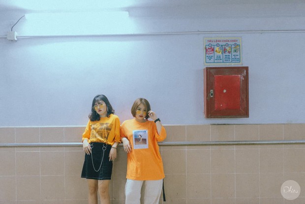 Bộ kỷ yếu style HongKong1 kết hợp màu ảnh film chất như bìa tạp chí khiến dân tình chỉ biết ấn like - Ảnh 10. Bộ kỷ yếu style HongKong1 kết hợp màu ảnh film chất như bìa tạp chí khiến dân tình chỉ biết ấn like - Ảnh 10.