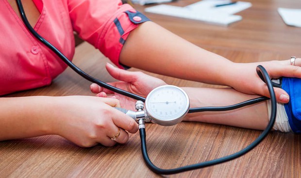 Nước ép cần tây đang rất hot nhưng nếu thuộc một trong những đối tượng sau thì không nên uống - Ảnh 4.