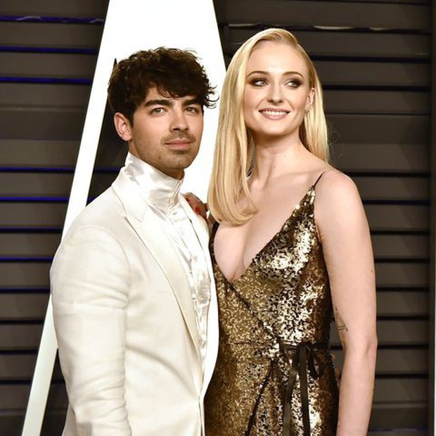 Tổ chức hôn lễ ngay sau Billboard Music Awards, cặp đôi cưới thần tốc nhất Hollywood gọi tên Joe Jonas - Sophie Turner - Ảnh 5.