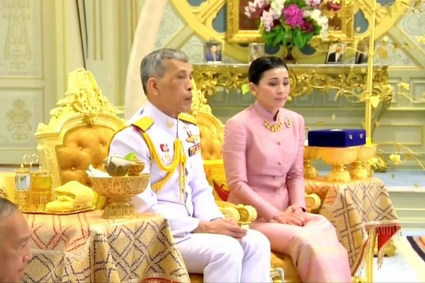  Hoàng hậu Thái Lan là ai trước khi được sắc phong?  - Ảnh 2.