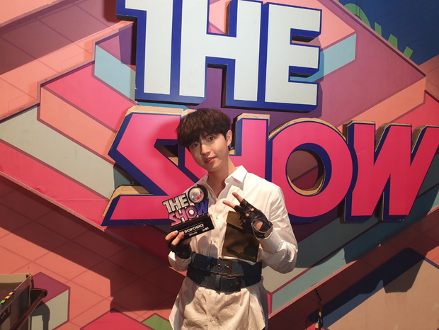 Đây là cựu thành viên Wanna One thứ 3 giành cúp, nhưng trớ trêu rằng đối thủ là người chung nhóm cũ - Ảnh 5.