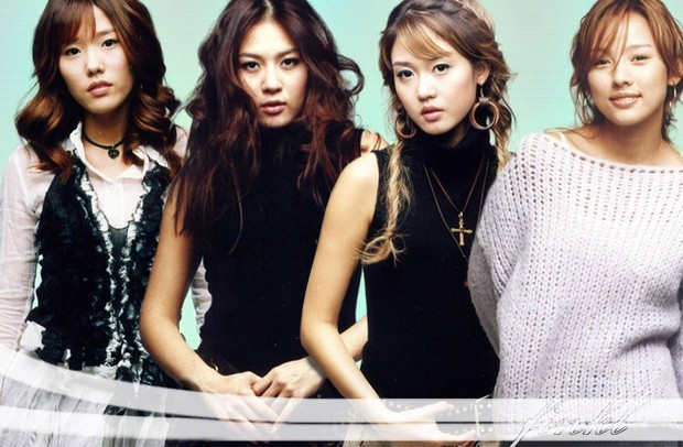 5 girlgroup Kpop huyền thoại do Knet chọn: Đối thủ 1 thời của SNSD “mất dạng”, TWICE và BLACKPINK gây tranh cãi xem ai xứng đáng hơn - Ảnh 3.