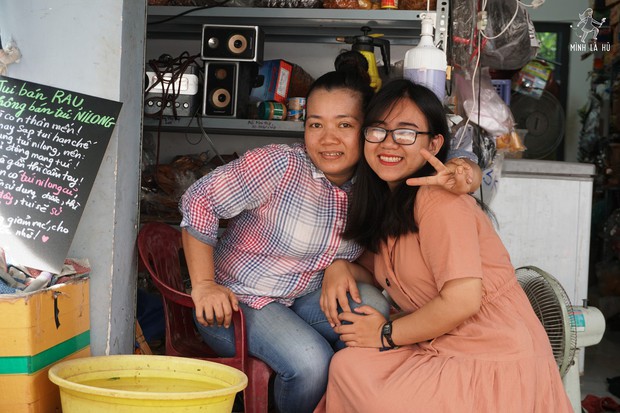 Người tặng tấm biển Tui bán rau, không bán túi nilon cho các sạp hàng ở Sài Gòn: Các cô chú làm được thì chúng mình cũng làm được! - Ảnh 8. Người tặng tấm biển Tui bán rau, không bán túi nilon cho các sạp hàng ở Sài Gòn: Các cô chú làm được thì chúng mình cũng làm được! - Ảnh 8.