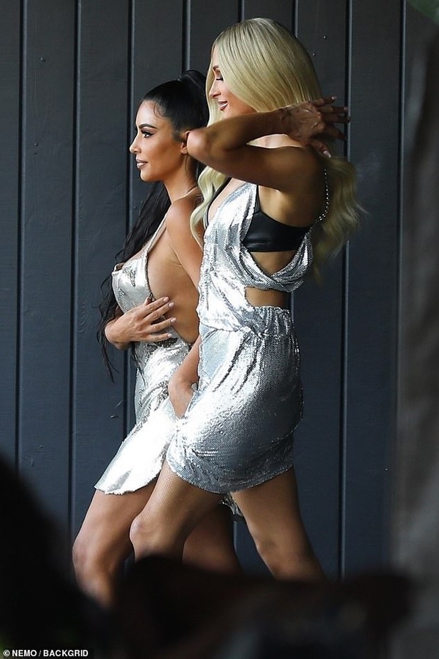 Không còn là vai phụ mờ nhạt, Kim Kardashian giờ đây sẵn sàng lấn lướt cô chủ cũ Paris Hilton - Ảnh 4.