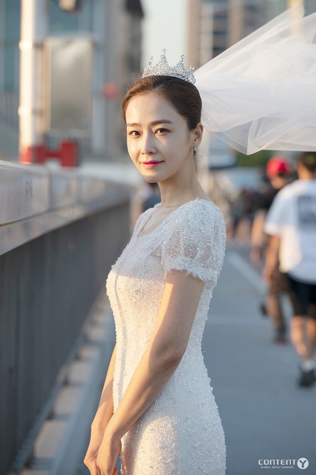 Bộ phim Hàn ngược đời sau 18 năm: Gần cả dàn thành sao hạng A trừ nam chính, Son Ye Jin không đỉnh bằng số 3, 4! - Ảnh 29.