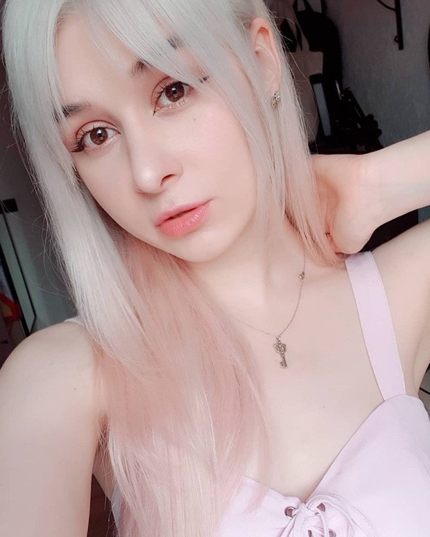 Ngẩn ngơ trước nhan sắc thiên thần của Yuli - Nữ trọng tài hot nhất LEC, fan cuồng Black Pink - Ảnh 10.