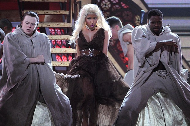 Vừa phát hành ca khúc mới, Nicki Minaj tiếp tục tế cả thiên hạ: sỉ nhục Miley Cyrus nặng nề, phốt BTC Grammy! - Ảnh 2.