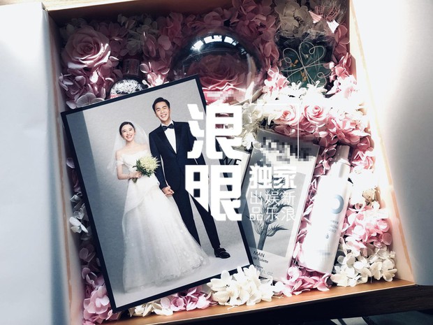 Hé lộ quà mời cưới của mỹ nhân Tây Du Ký và sao Pháp Sư Vô Tâm, cặp đôi cười tít mắt chuẩn bị về chung 1 nhà - Ảnh 6.