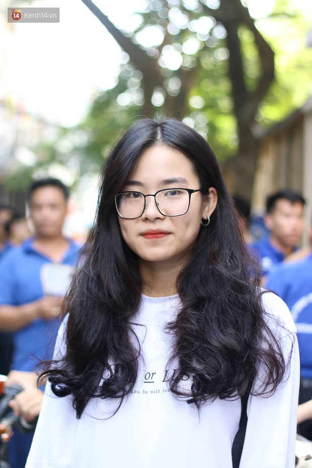 Điểm mặt loạt nhan sắc “cực phẩm” mùa thi THPT Quốc gia 2019: Đi thi thôi mà, có cần đẹp trai xinh gái đến thế không! - Ảnh 4.