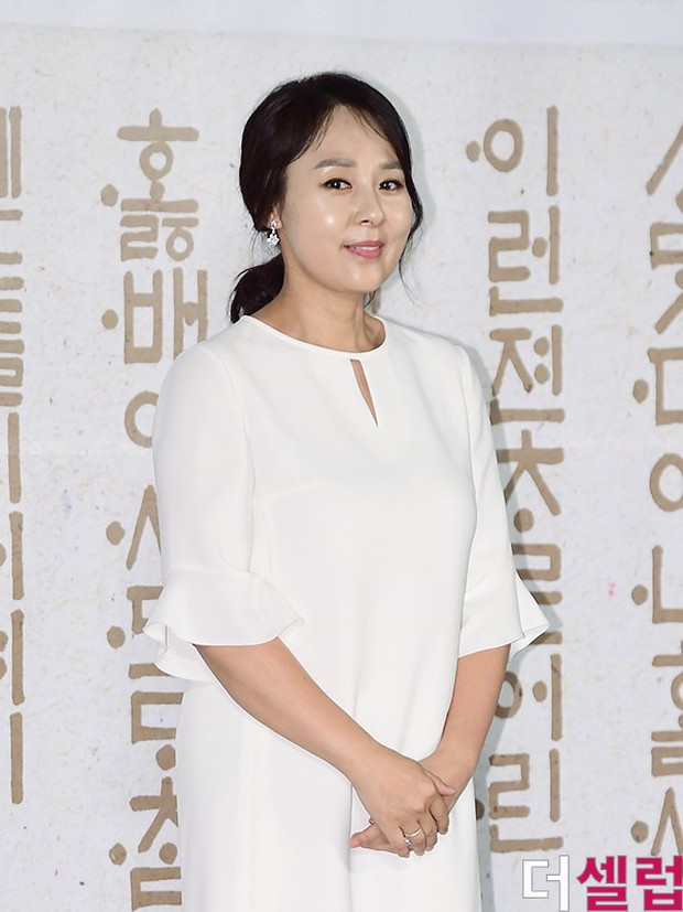 Hình ảnh nữ diễn viên Mặt trăng ôm mặt trời Jeon Mi Seon 4 ngày trước khi tự tử: Xót xa nụ cười hiền dịu - Ảnh 5.