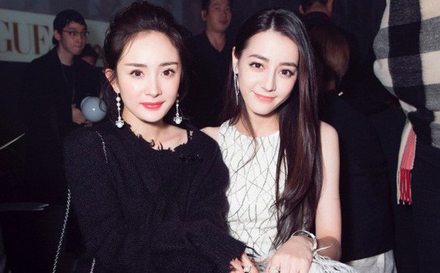 Vì sao giữa muôn vàn đàn em, Dương Mịch lại chỉ cật lực o bế Địch Lệ Nhiệt Ba? - Ảnh 2.