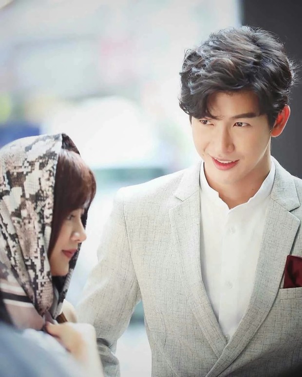 Dàn sao siêu phẩm Thái đang gây bão Chiếc lá bay: Toàn cực phẩm, mỹ nhân Friendzone đời tư gây sốc, nữ phụ tự tử - Ảnh 7.