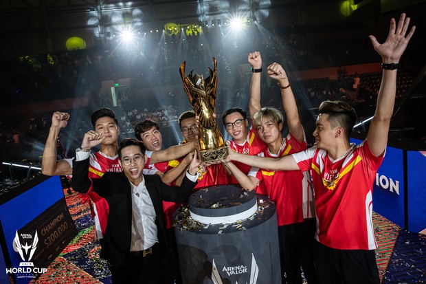 Nhìn lại những pha xử lí đã làm nên chiến thắng tuyệt vời của Đội tuyển Việt Nam (Team Flash) trước Đài Bắc Trung Hoa - Ảnh 7.