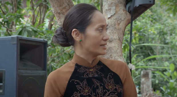 Cười mệt xem chú rể miền Tây hát bolero tưởng nhớ người yêu cũ ở teaser Bán Chồng - Ảnh 6.