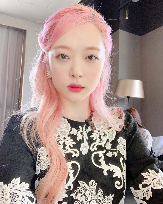 Sulli kể chuyện quá khứ ít ai biết: Từng không tin bản thân sẽ nổi tiếng, tiết lộ Mọi người đều ghét mỗi mình tôi - Ảnh 3.
