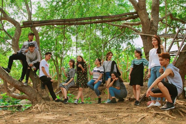 Bộ ảnh kỷ yếu của sinh viên Sài Gòn chất chơi không khác gì bìa tạp chí, nhưng dàn trai xinh gái đẹp mới là điều đáng chú ý nhất - Ảnh 8.