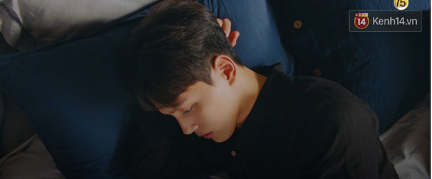 Lee Jun Ki hóa linh mục trừ tà nhiệt huyết, khiên IU nổi cơn tanh bành trong tập 3 Hotel Del Luna - Ảnh 9.