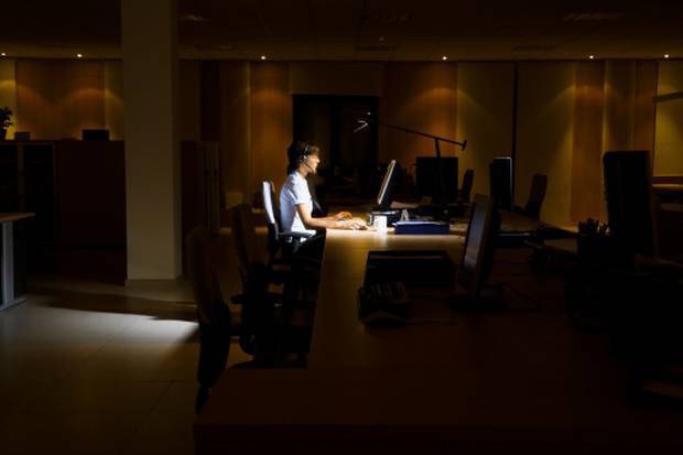 Coder làm đêm .nguoidentubinhduong