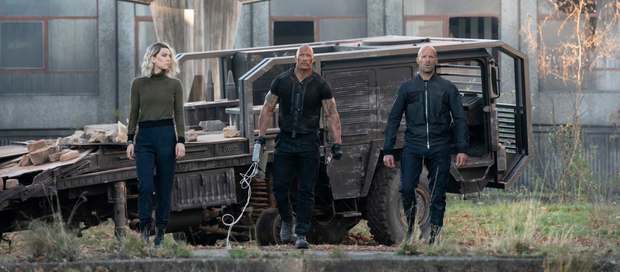 Review Fast & Furious: Hobbs and Saw là Bữa tiệc cơ bắp dành cho tín đồ hành động - Ảnh 4.