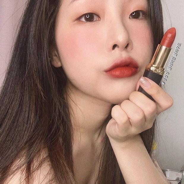 4 chiêu makeup nhanh gọn nhẹ mà xinh miễn bàn, các nàng vụng về đến đâu cũng làm được ngon ơ - Ảnh 3.