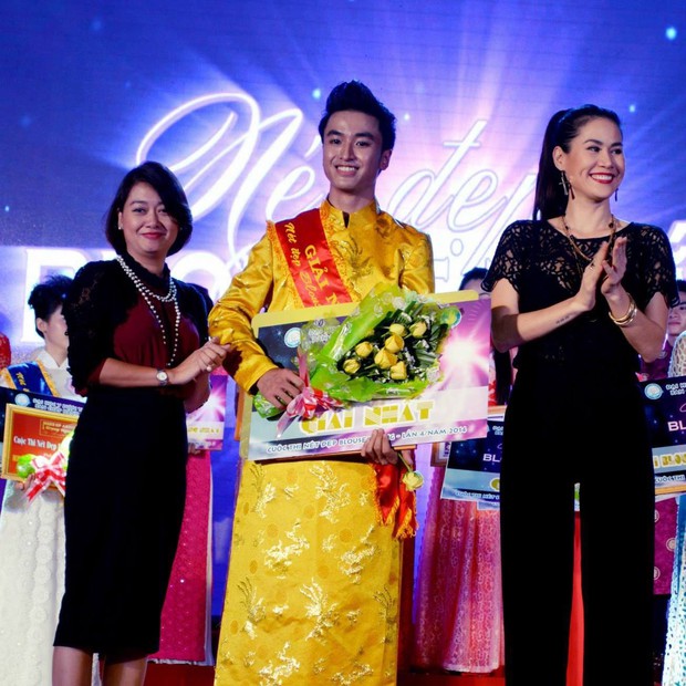 Xuất hiện chàng trai giống hệt Giang Thần, là cử nhân Y Đa khoa của ĐH Y dược TP.HCM khiến fangirl xếp hàng xin được... bệnh - Ảnh 5.