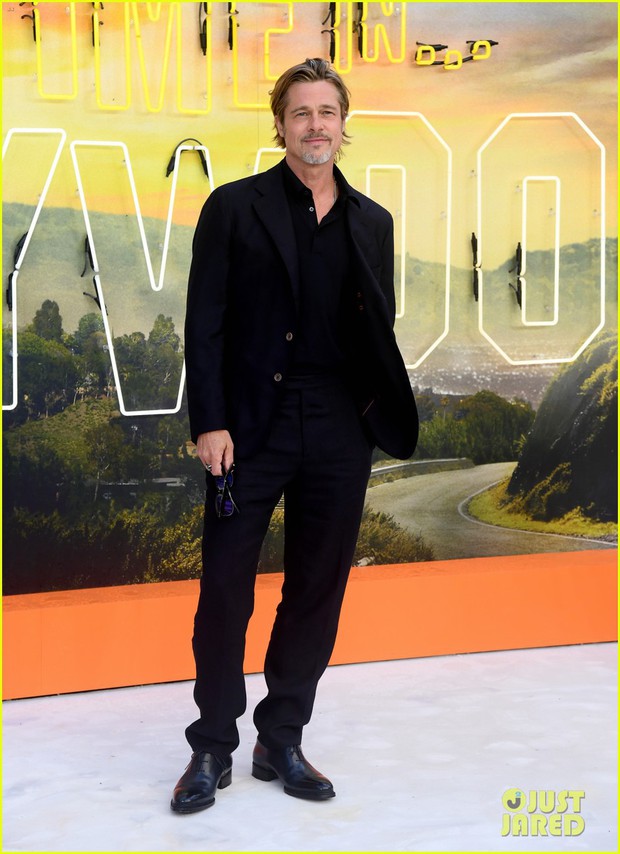 Thảm đỏ Once Upon a Time in Hollywood: Bộ đôi Leonardo - Brad Pitt bảnh bao bên Harley Quinn, sao mặc lố chiếm trọn spotlight - Ảnh 4. Thảm đỏ Once Upon a Time in Hollywood: Bộ đôi Leonardo - Brad Pitt bảnh bao bên Harley Quinn, sao mặc lố chiếm trọn spotlight - Ảnh 4.
