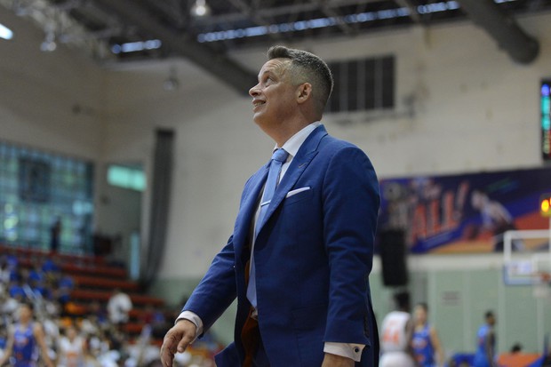 Hanoi Buffaloes bất ngờ chia tay HLV Todd Purves giữa thềm mùa giải VBA 2019 - Ảnh 1.