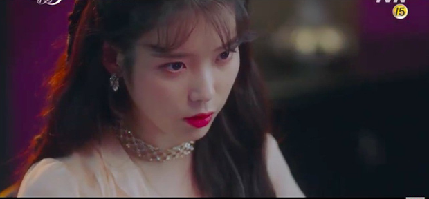Tiền đình với hình tượng ma mị của IU trong trailer Hotel Del Luna: Rốt cuộc là ma hay người? - Ảnh 10.