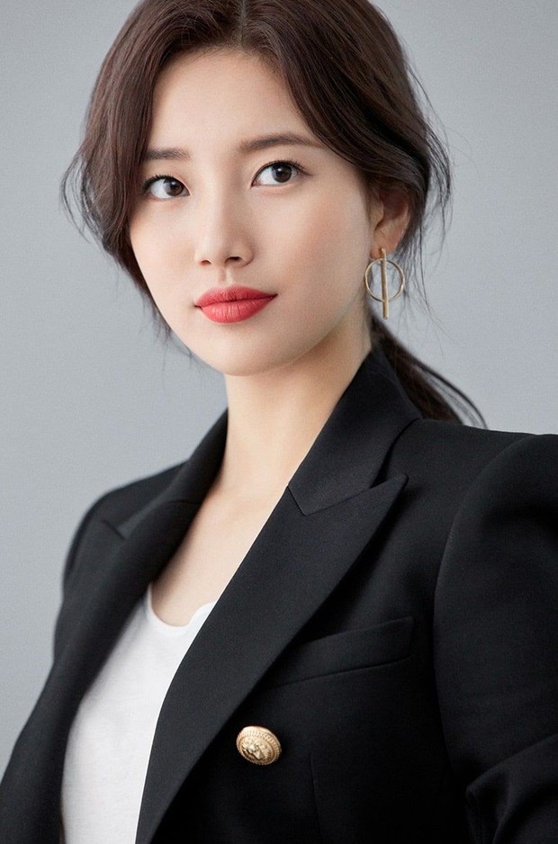 suzy-15655329418031682425042.jpg