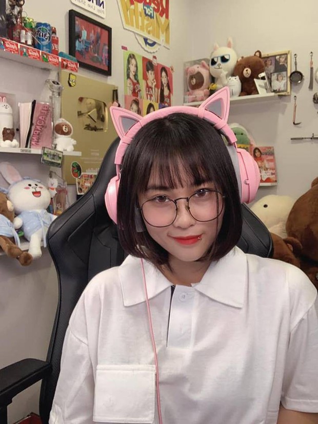 Update nhanh chuyện tình của các nữ streamer: Cặp đôi ngôn tình và thị phi nhất đã chia tay sau loạt drama! - Ảnh 13. Update nhanh chuyện tình của các nữ streamer: Cặp đôi ngôn tình và thị phi nhất đã chia tay sau loạt drama! - Ảnh 13.